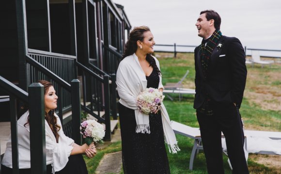 24.photojournalistic.wedding